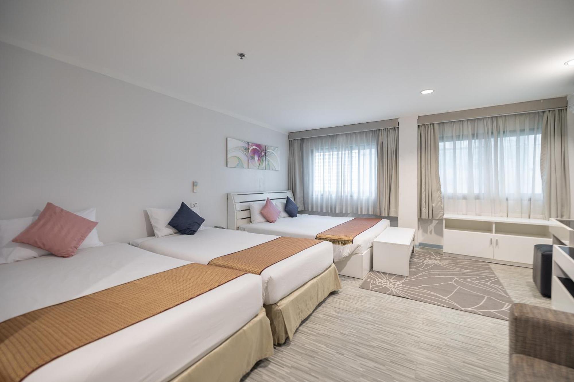 Hotel Pratunam 3*