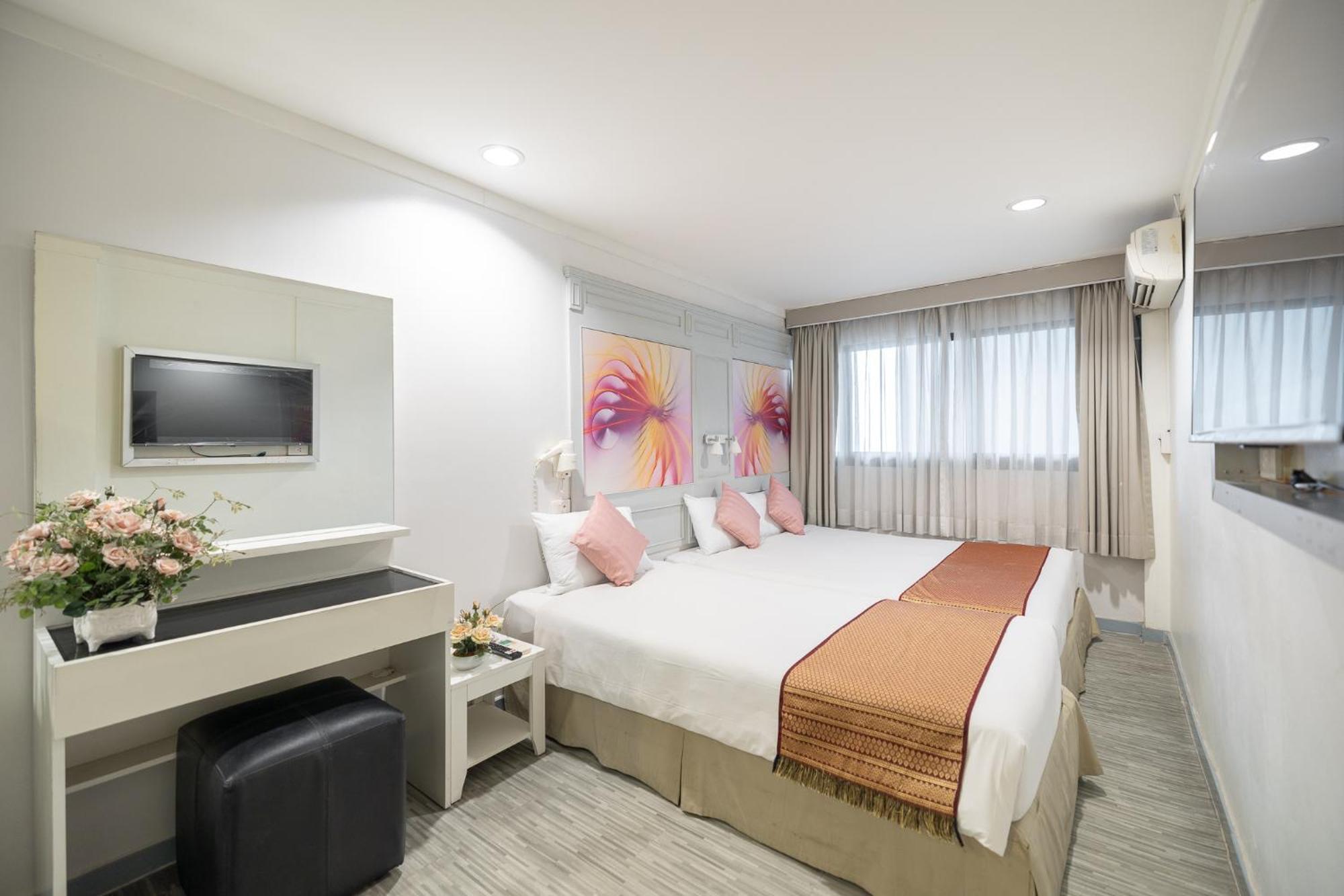 Hotel Pratunam 3*