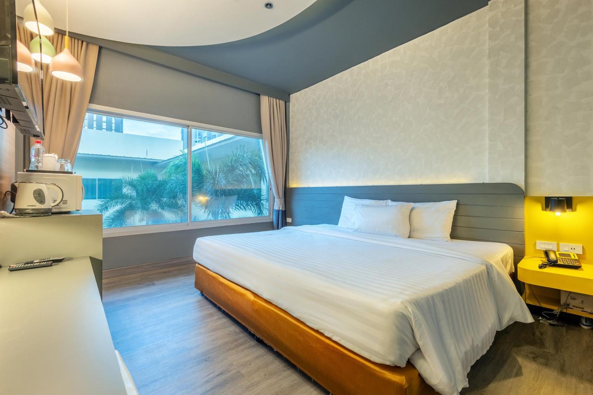 Qiu Sukhumvit Sha Hotel 4*