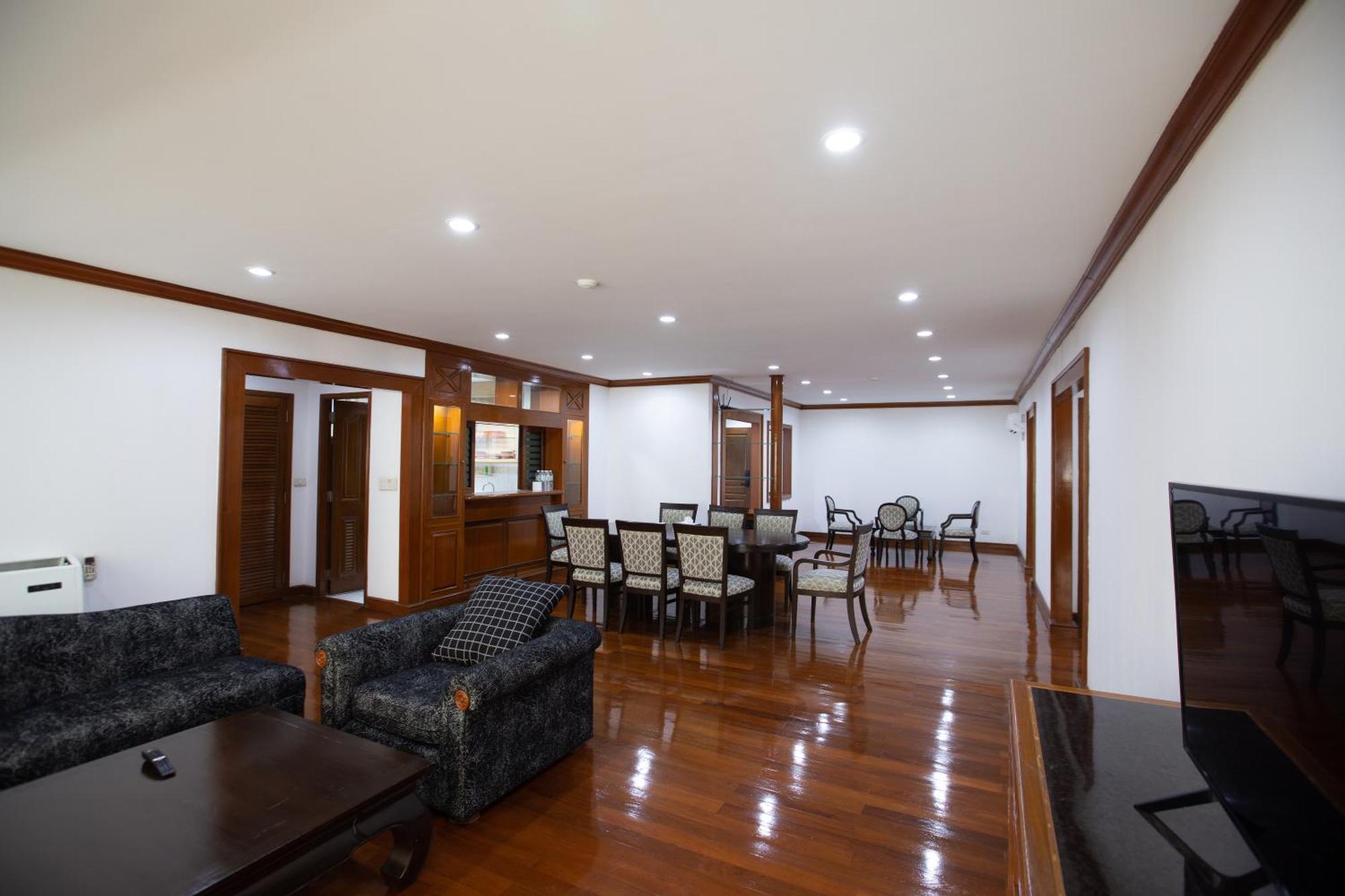 Baan Sawasdee Aparthotel