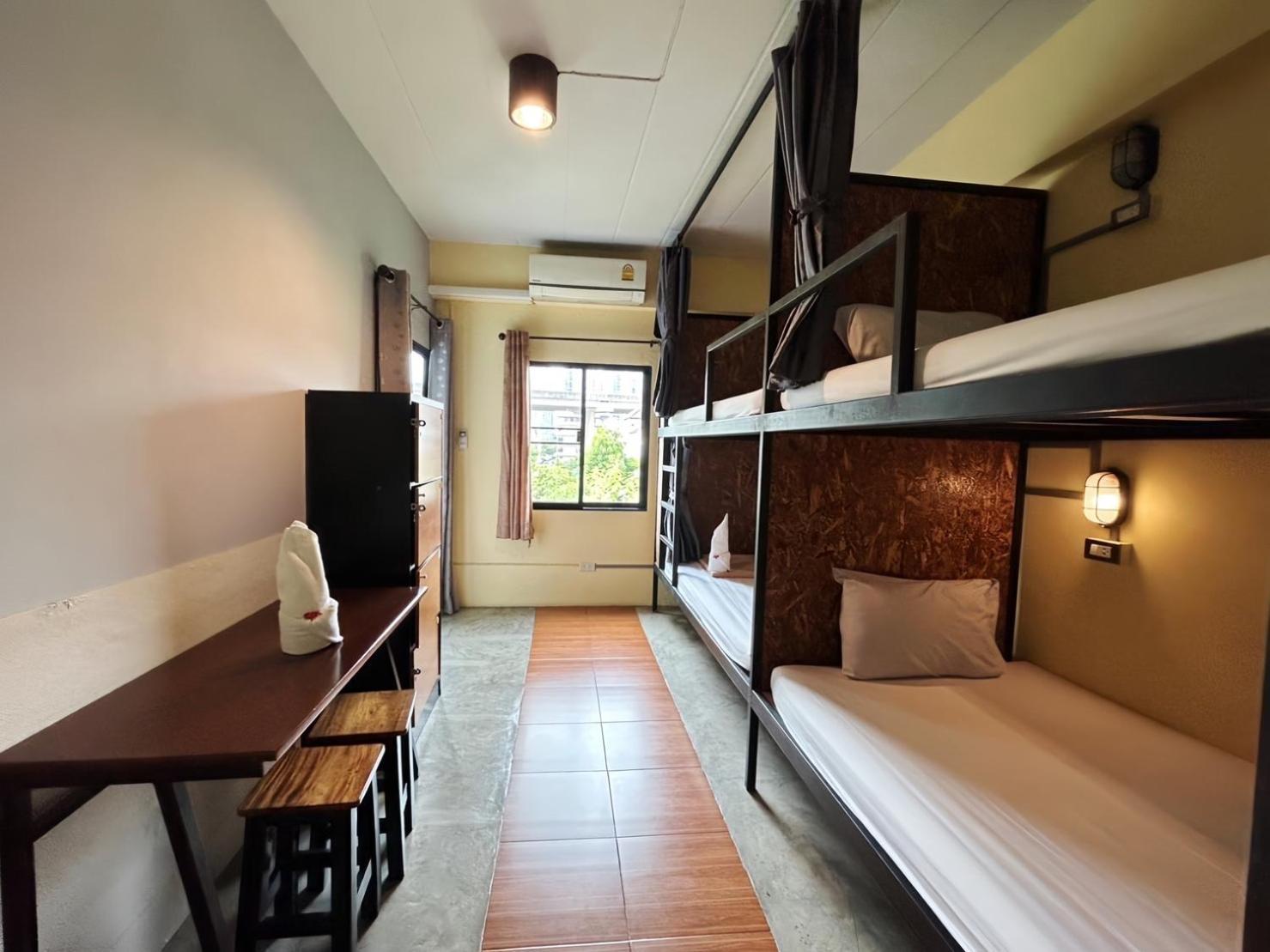 Hide Hostel *