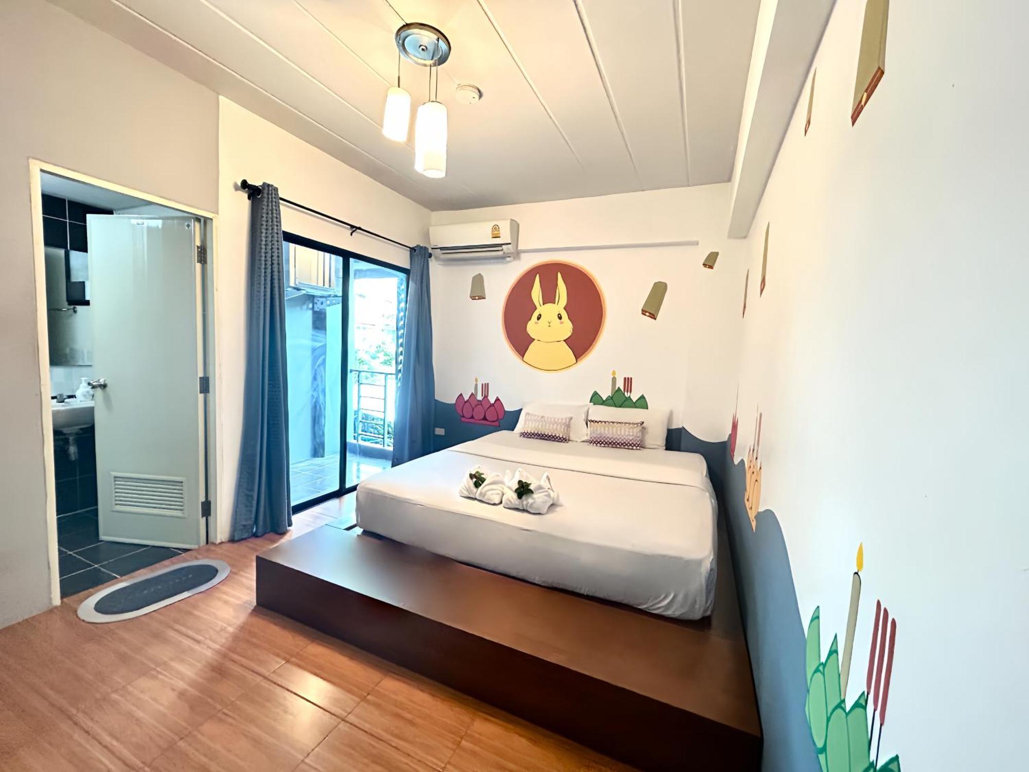 Hostel Hide