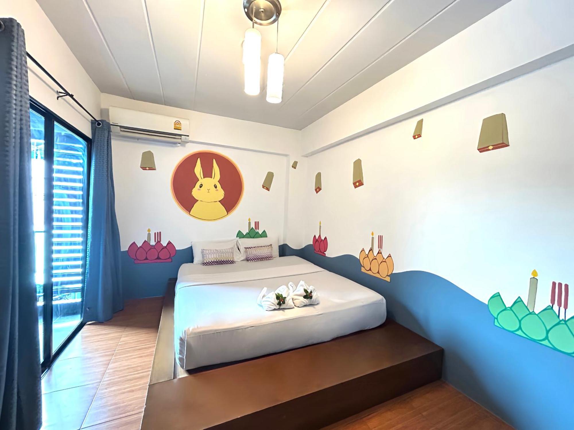 Hide Hostel *