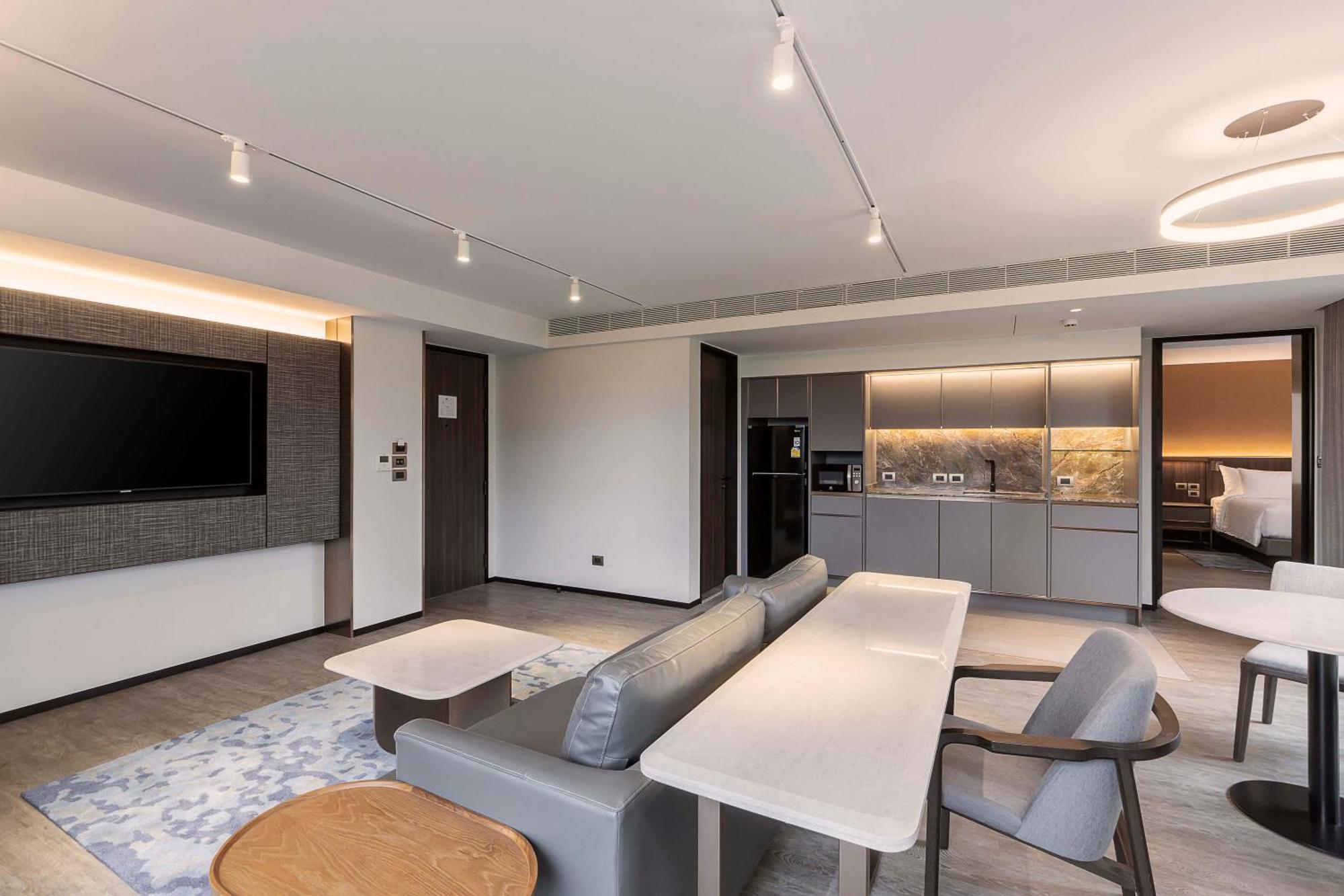 Hotel Gardina Asoke & - Sha Certified 4*