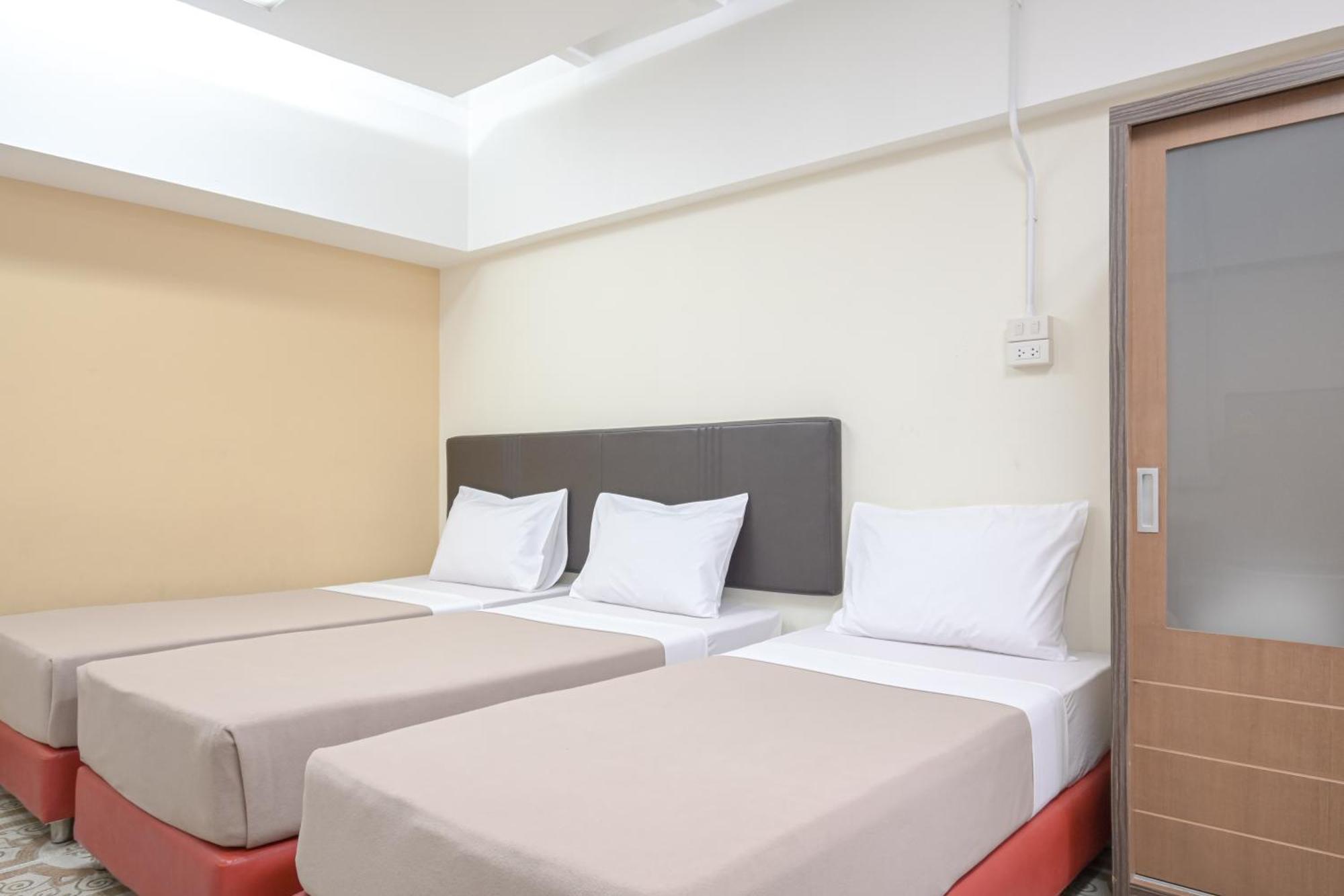 Ac Habitat Aparthotel Bangkok