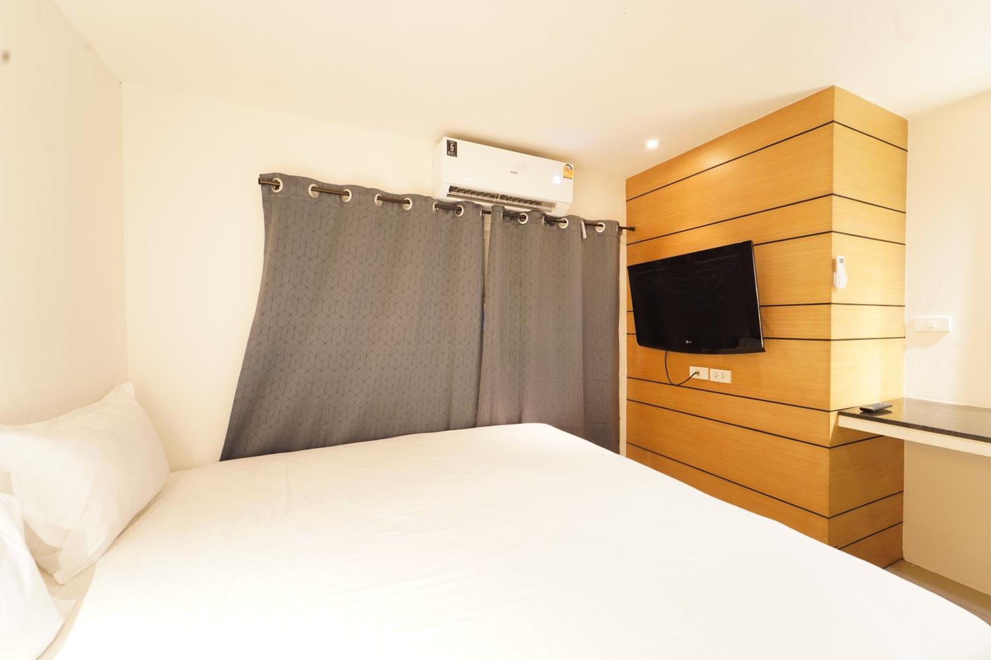 Upar Sukhumvit 11 Nana Hotel Bangkok