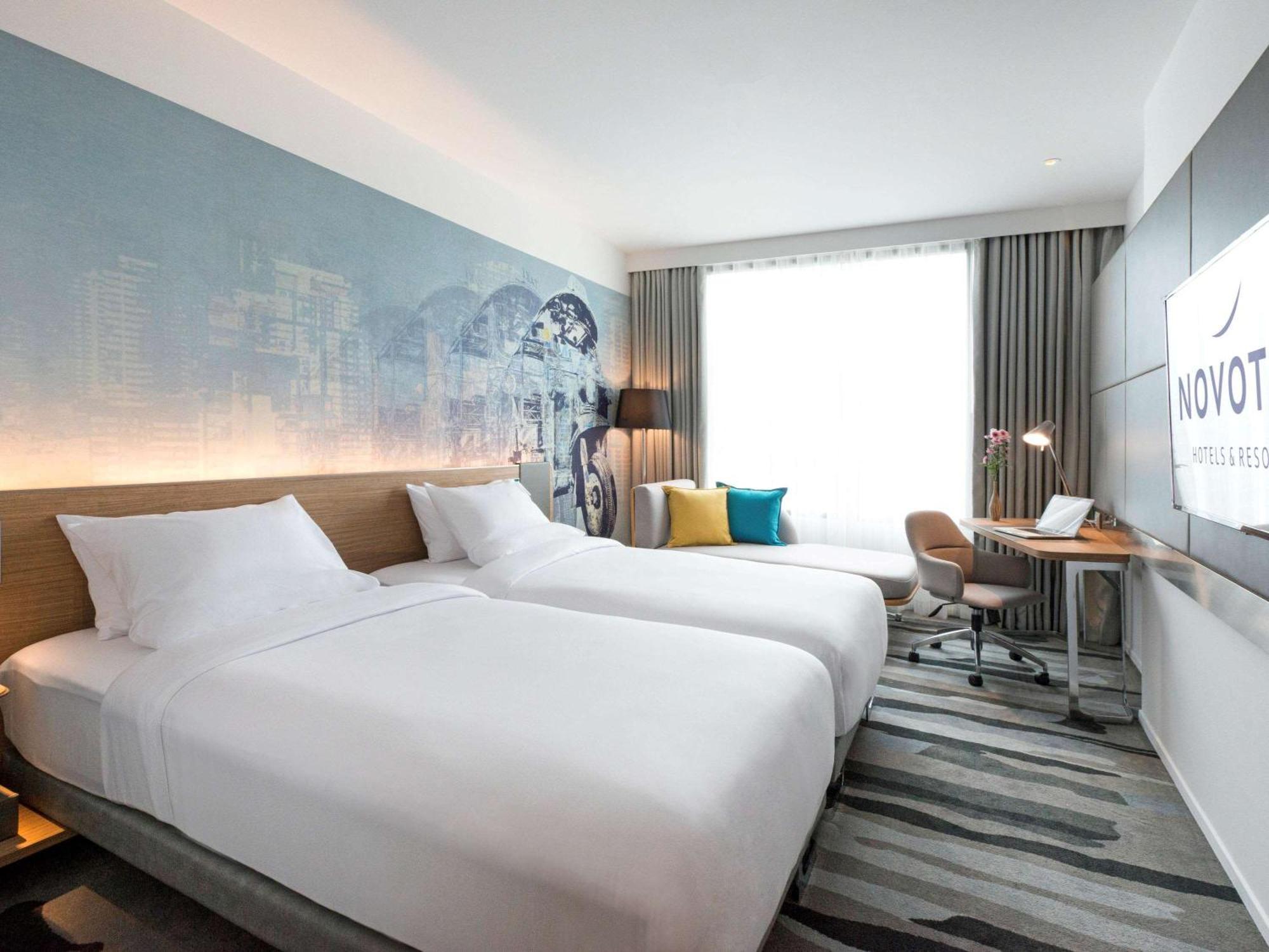 Novotel Sukhumvit 4 - Sha Extra Hotel 4*