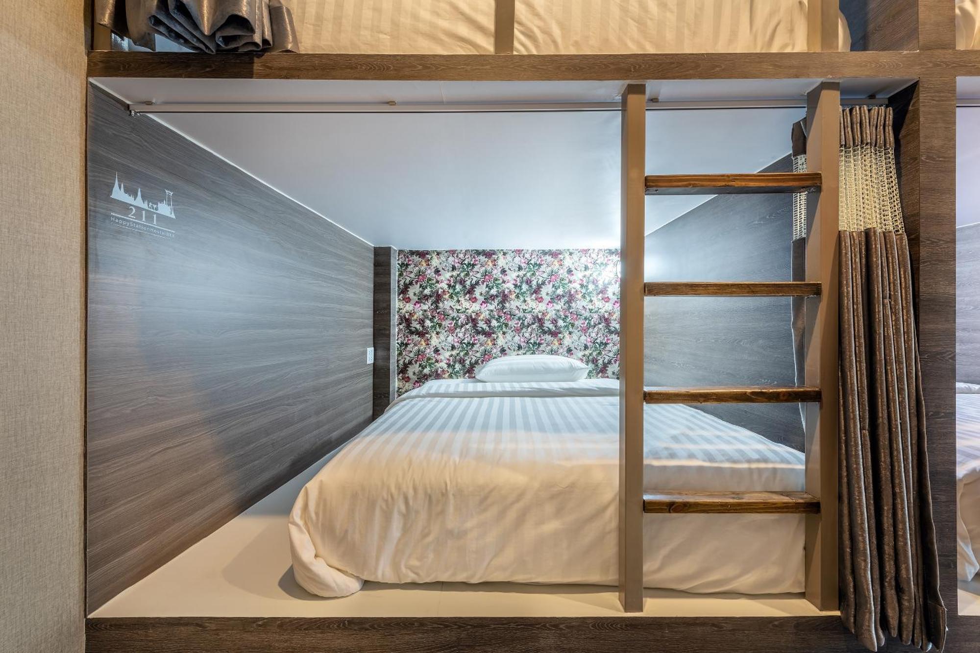 Hostel Happy Station Bangkok
