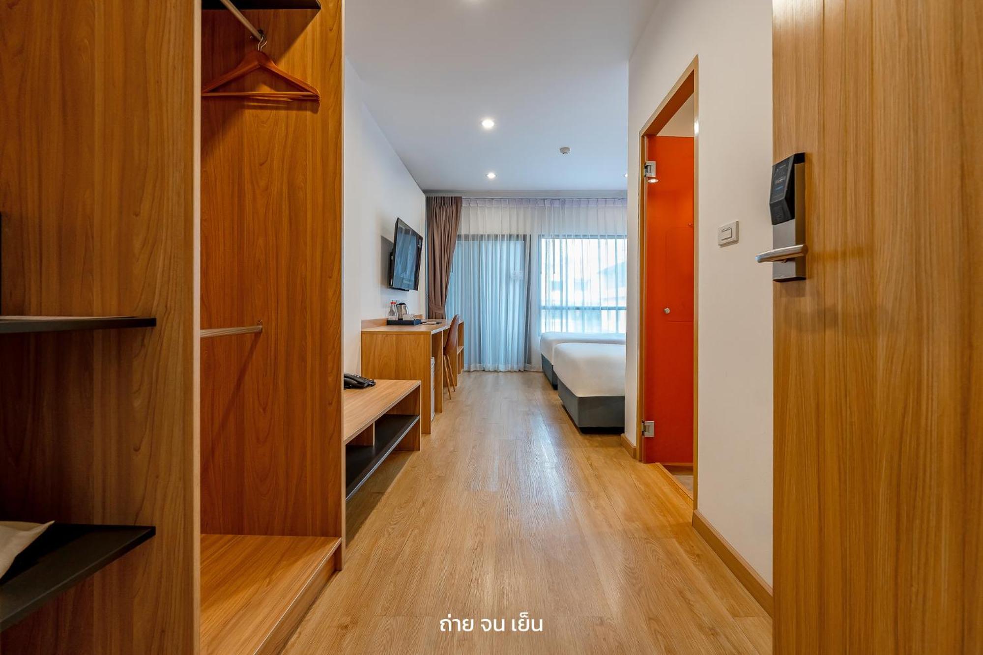 Hotel 7 Days Premium Don Meaung Airport Banguecoque