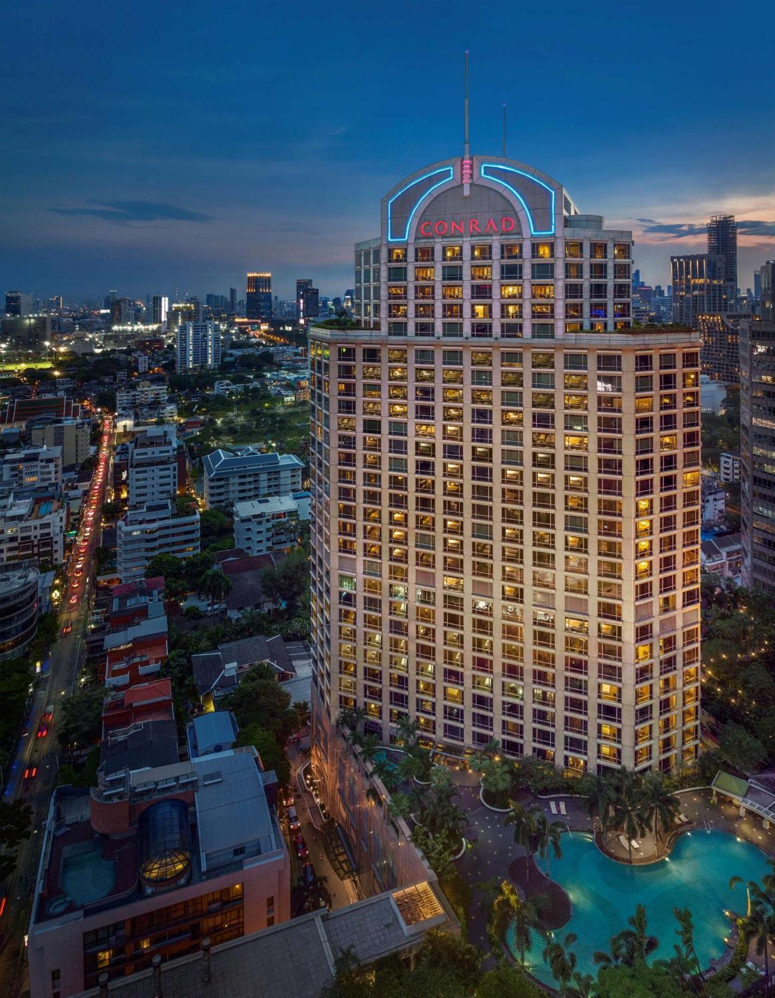 Conrad 5*