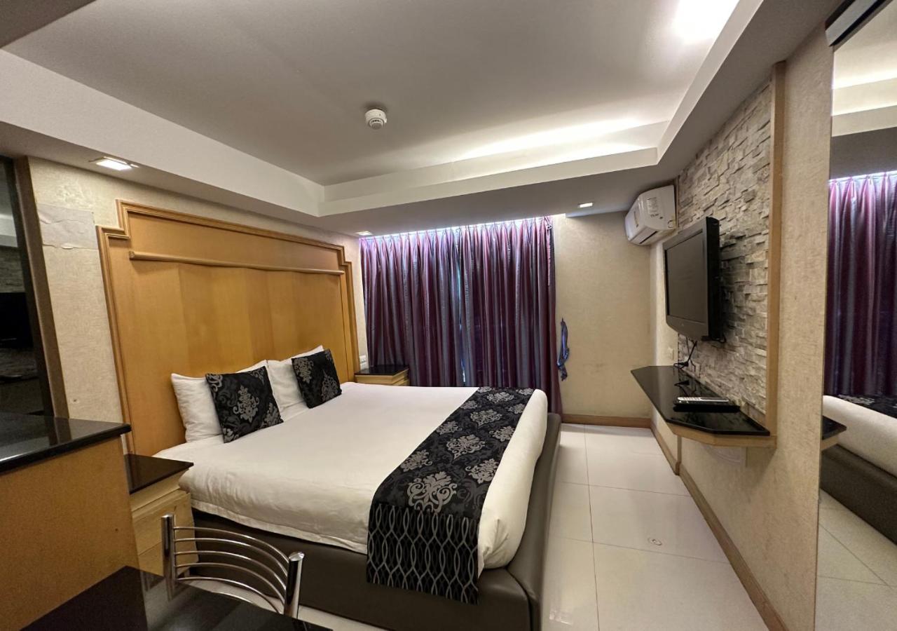 Hotel Upar Sukhumvit 11 Nana 3*