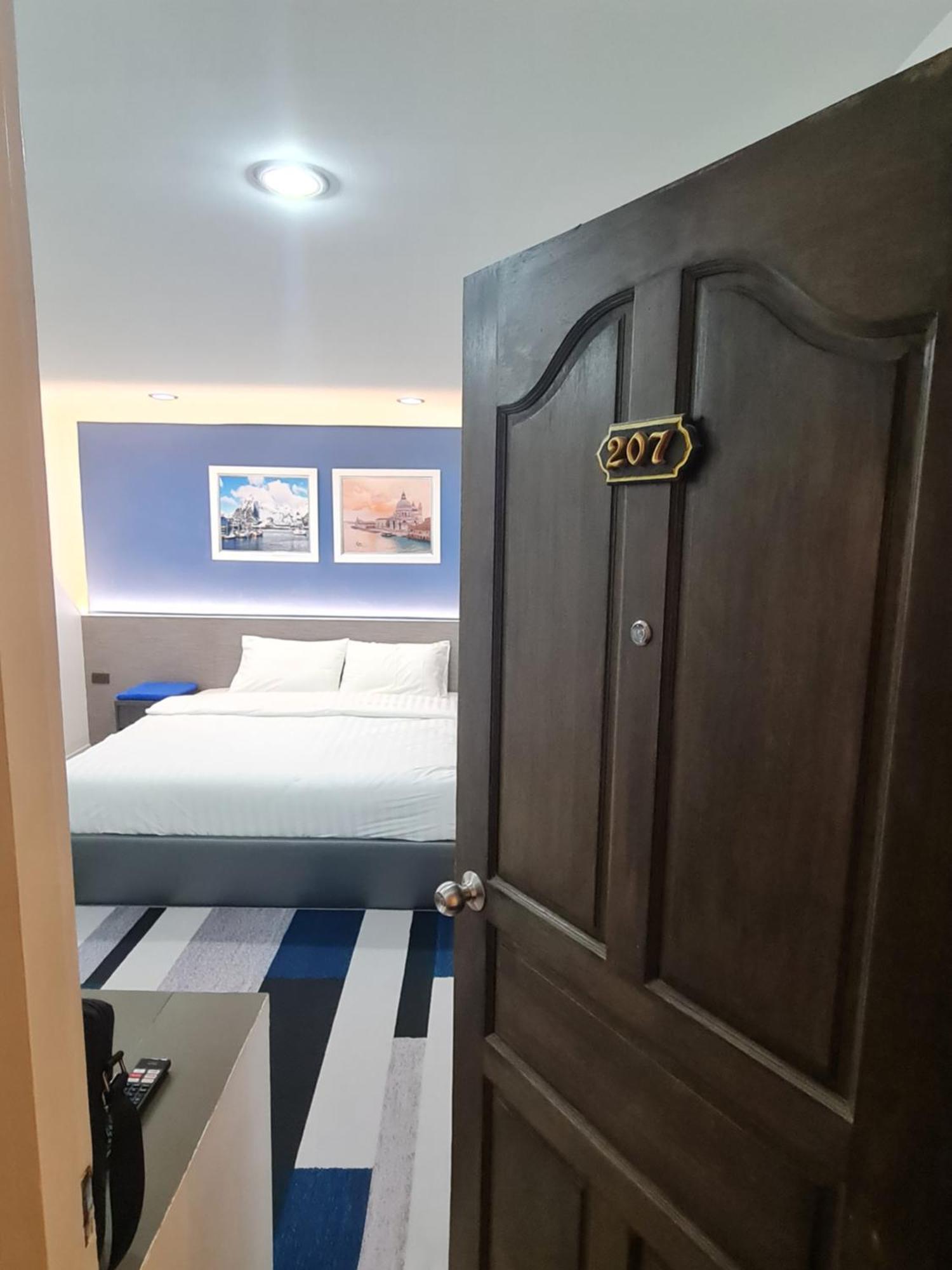 Poonsuk Place Hotel Banguecoque
