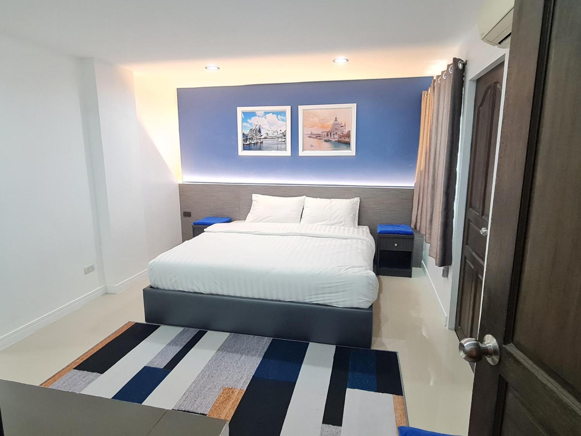 Poonsuk Place