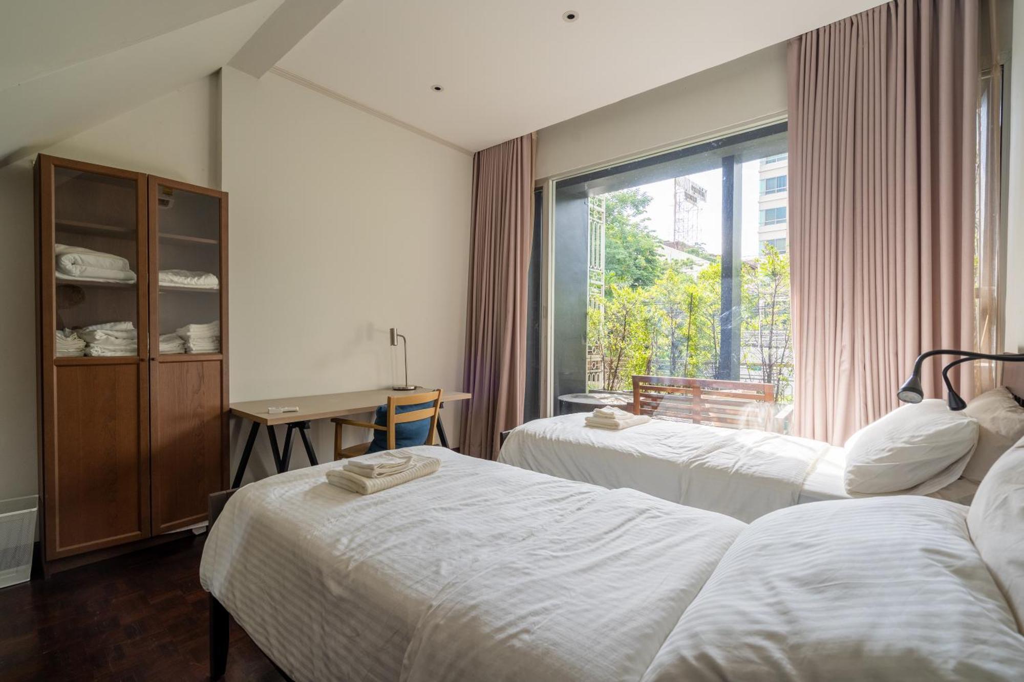 Amorn House Yenakart Sathorn 5 Stars Location Bangkok