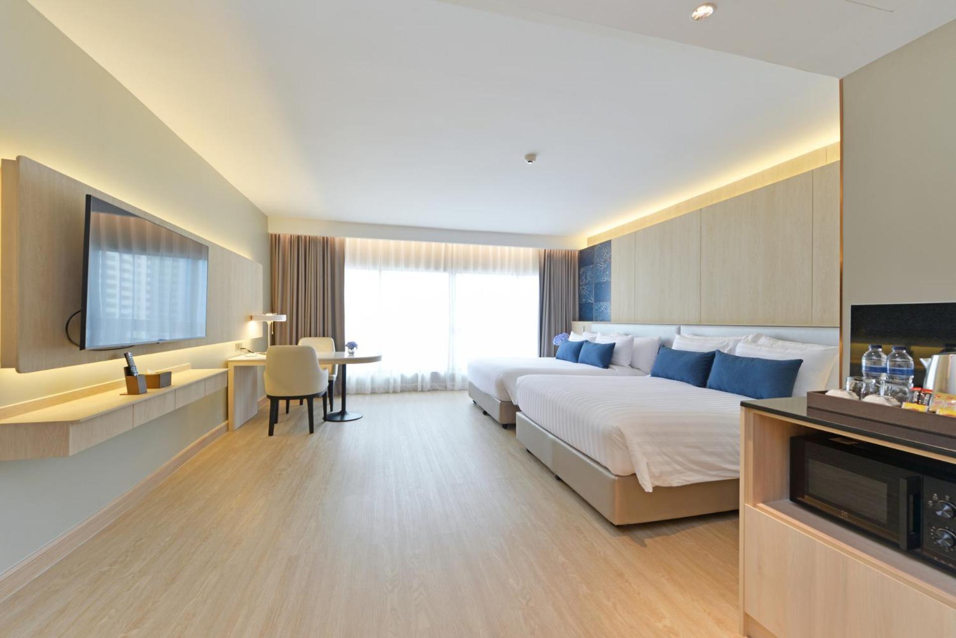 Centre Point Pratunam Hotel 4*