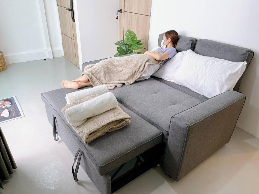 Relax Private Terrace&cozy Br,near Grand Palace Apartemen Bangkok