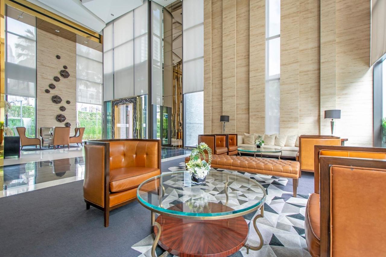 Luxury 1bed 1bath 300m Bts Phrom Phong, Emporium Emsphere Emquartier Pangsapuri Bangkok