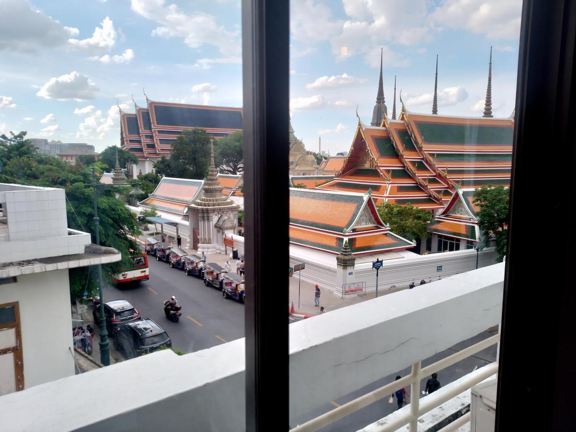 Chetuphon Gate Hotel 3*