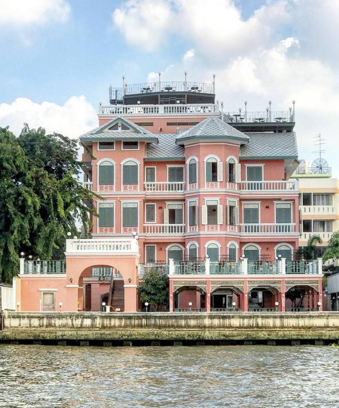 Hiranyakul House Hotel 4*