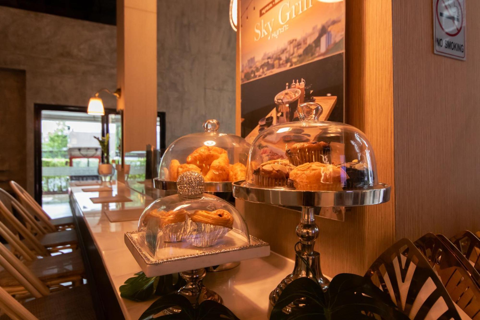Hotel The Riche Boutique Don Mueang Airport