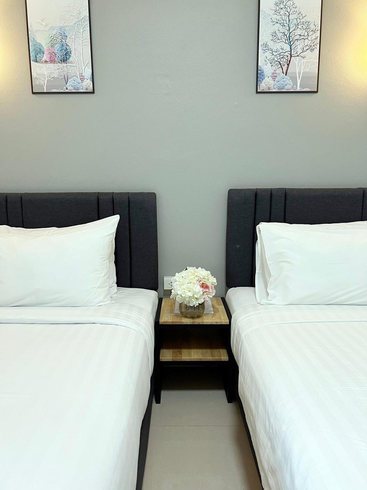 Golden Nest Suvarnabhumi Hotel *