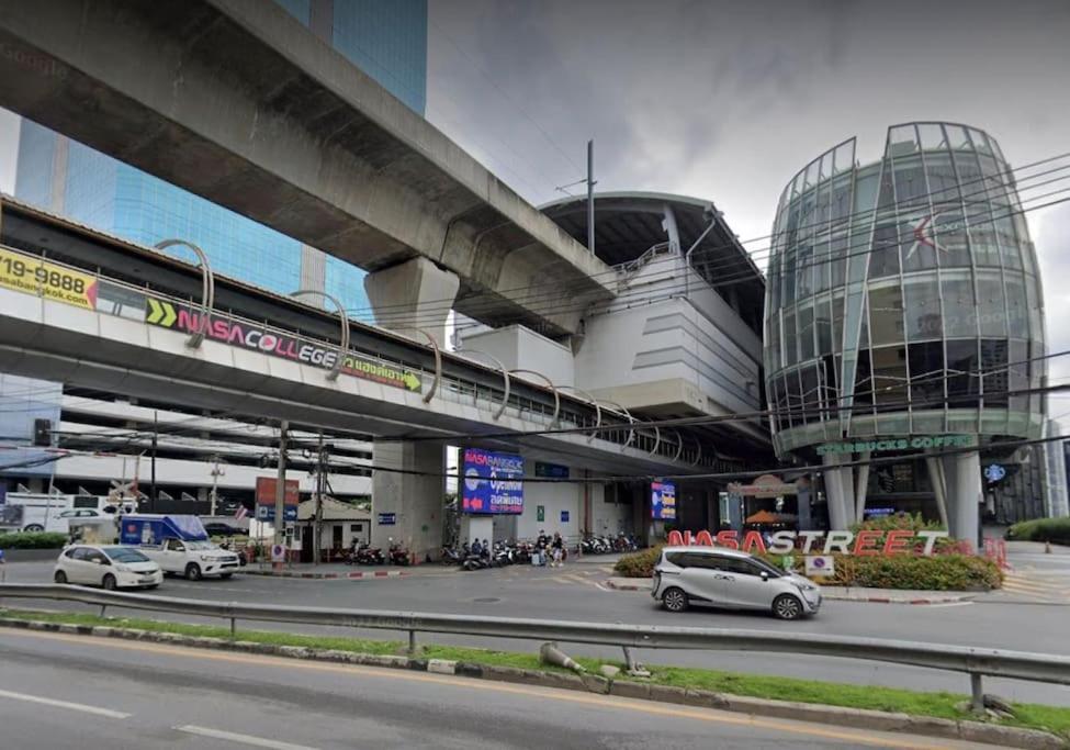 Cb's - Cheap Boutique Bangkok