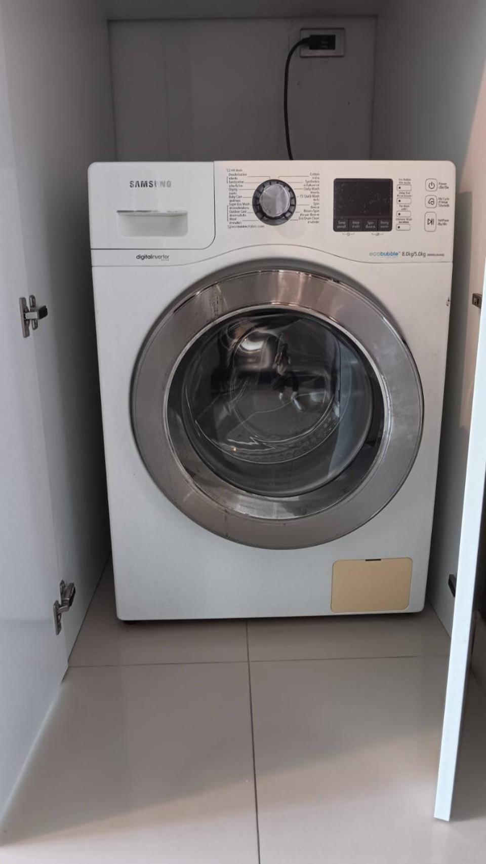 J Thonglor 8 Appartement