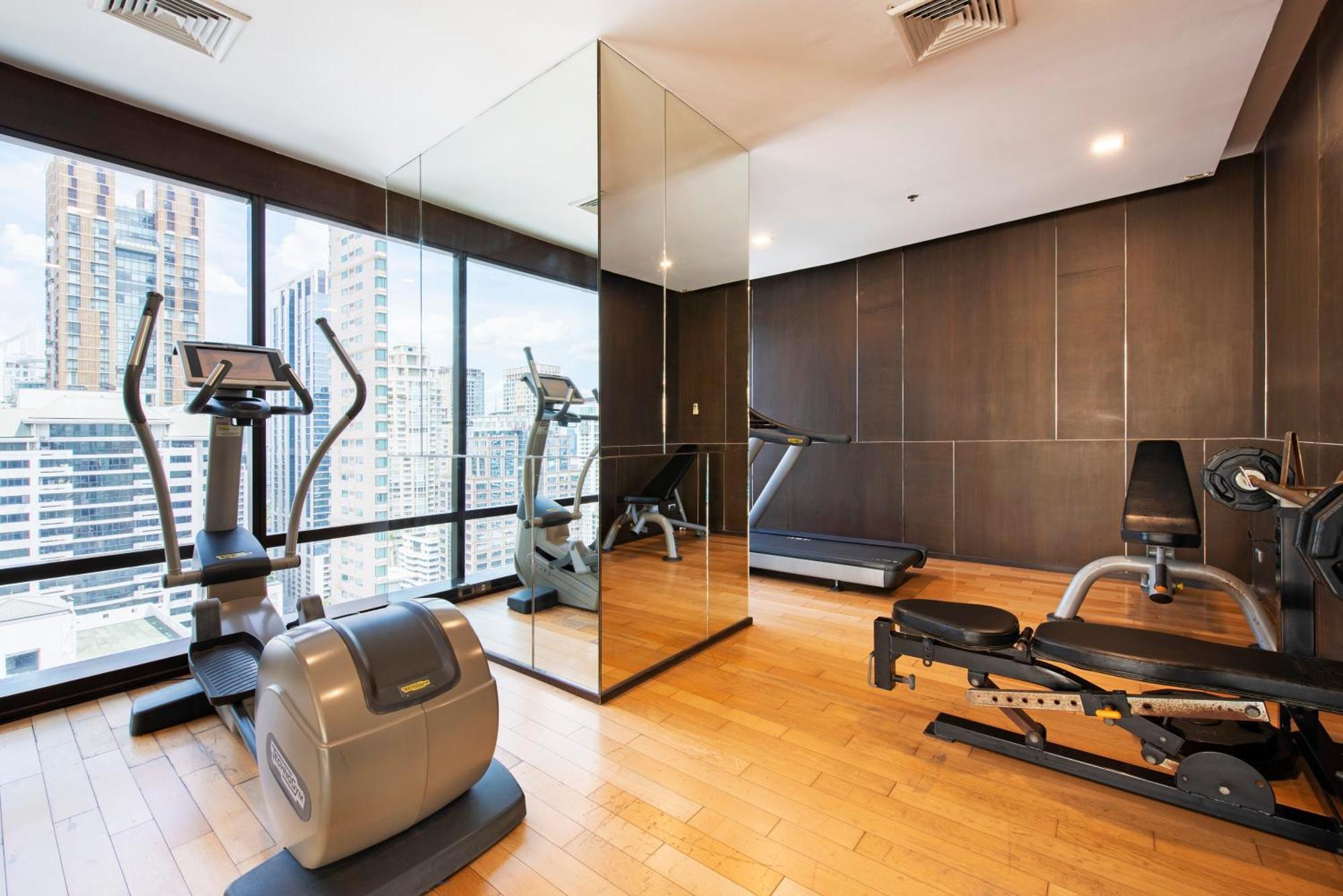 Appartement M Estate 2br Private Residence, 300m To Bts Chit Lom Bangkok