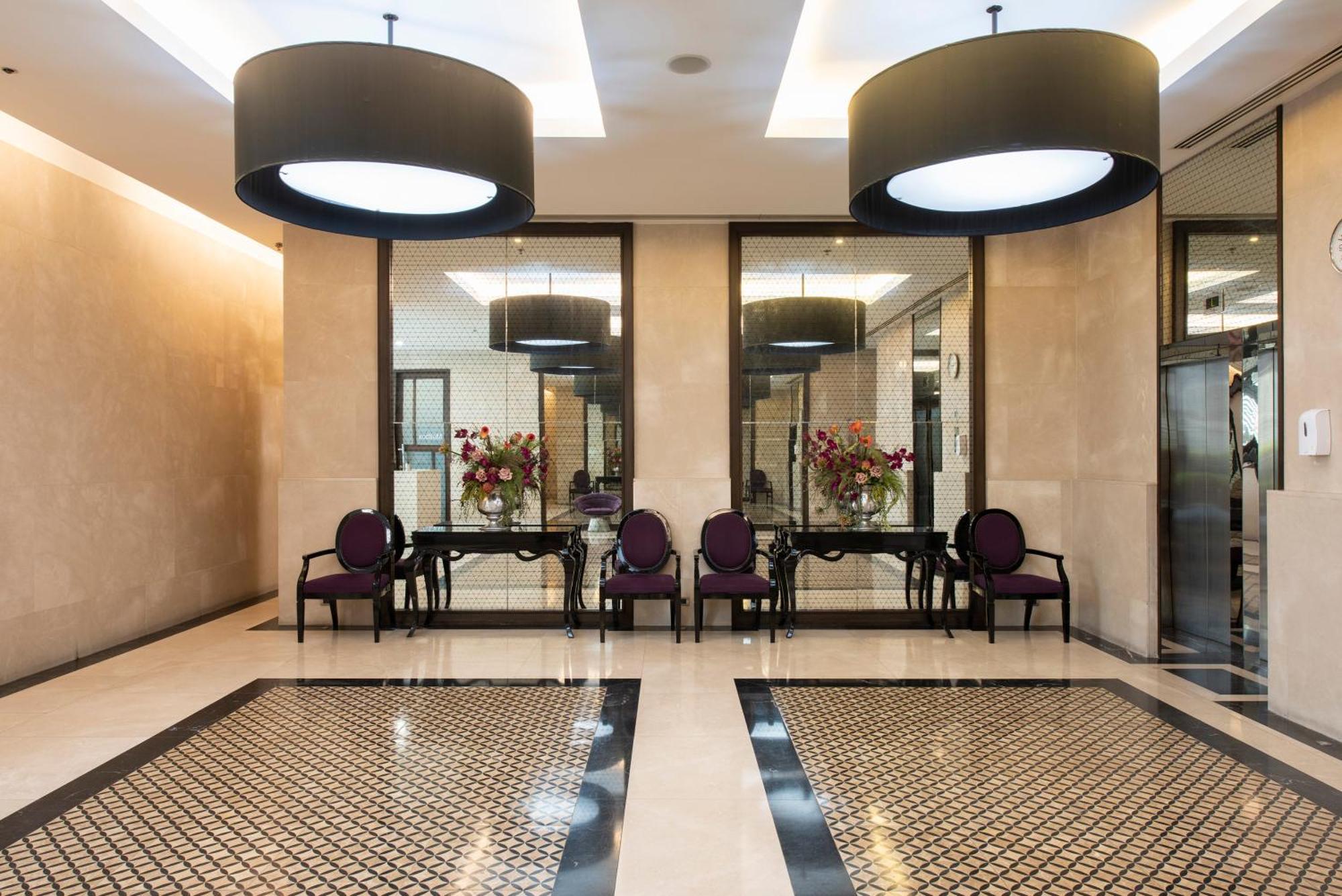 Apartment M Estate Private 3br, Heart Of *