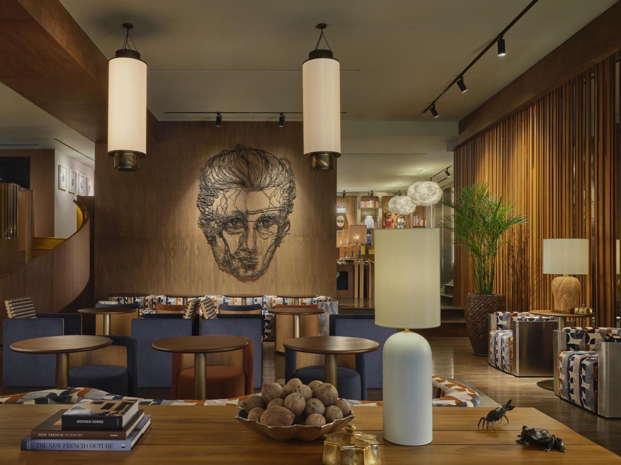 Public House - Sukhumvit 31
