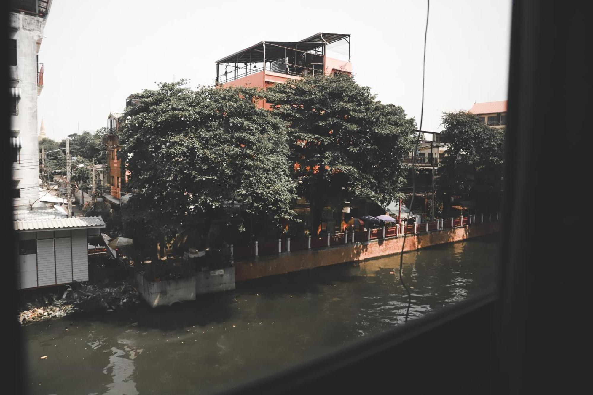The Cube Khaosan Asrama Bangkok