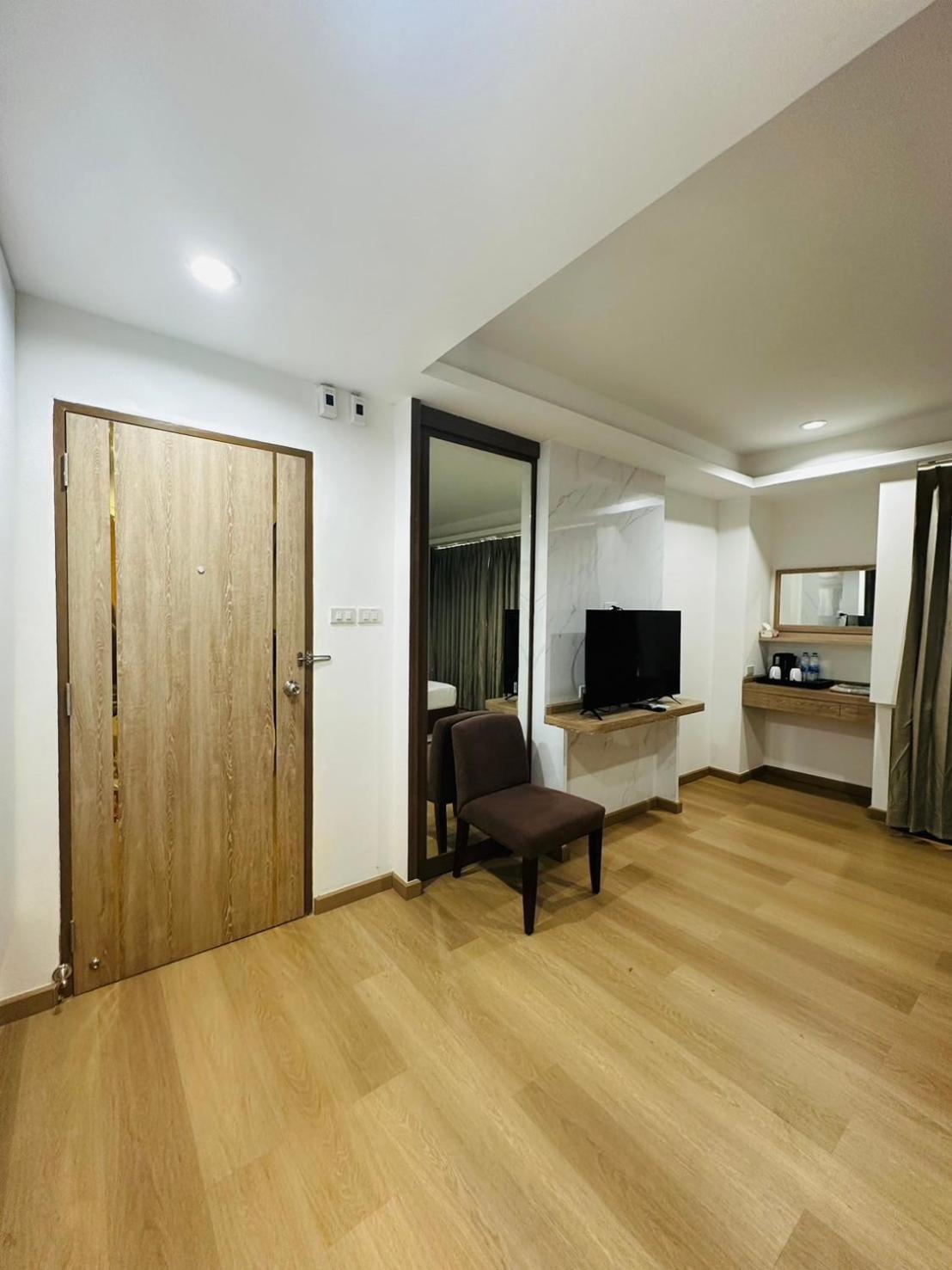 Hotel Royal Garden 3*