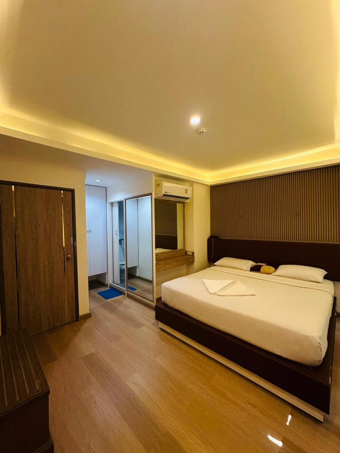 Hotel Royal Garden 3*