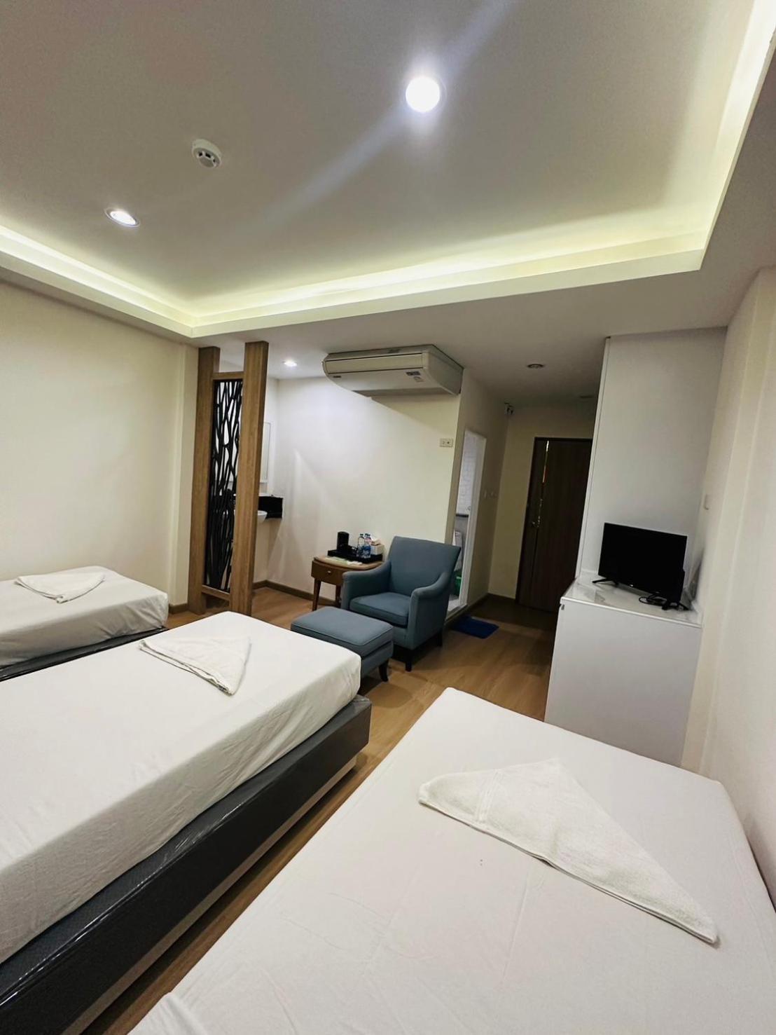 Royal Garden Hotel 3*