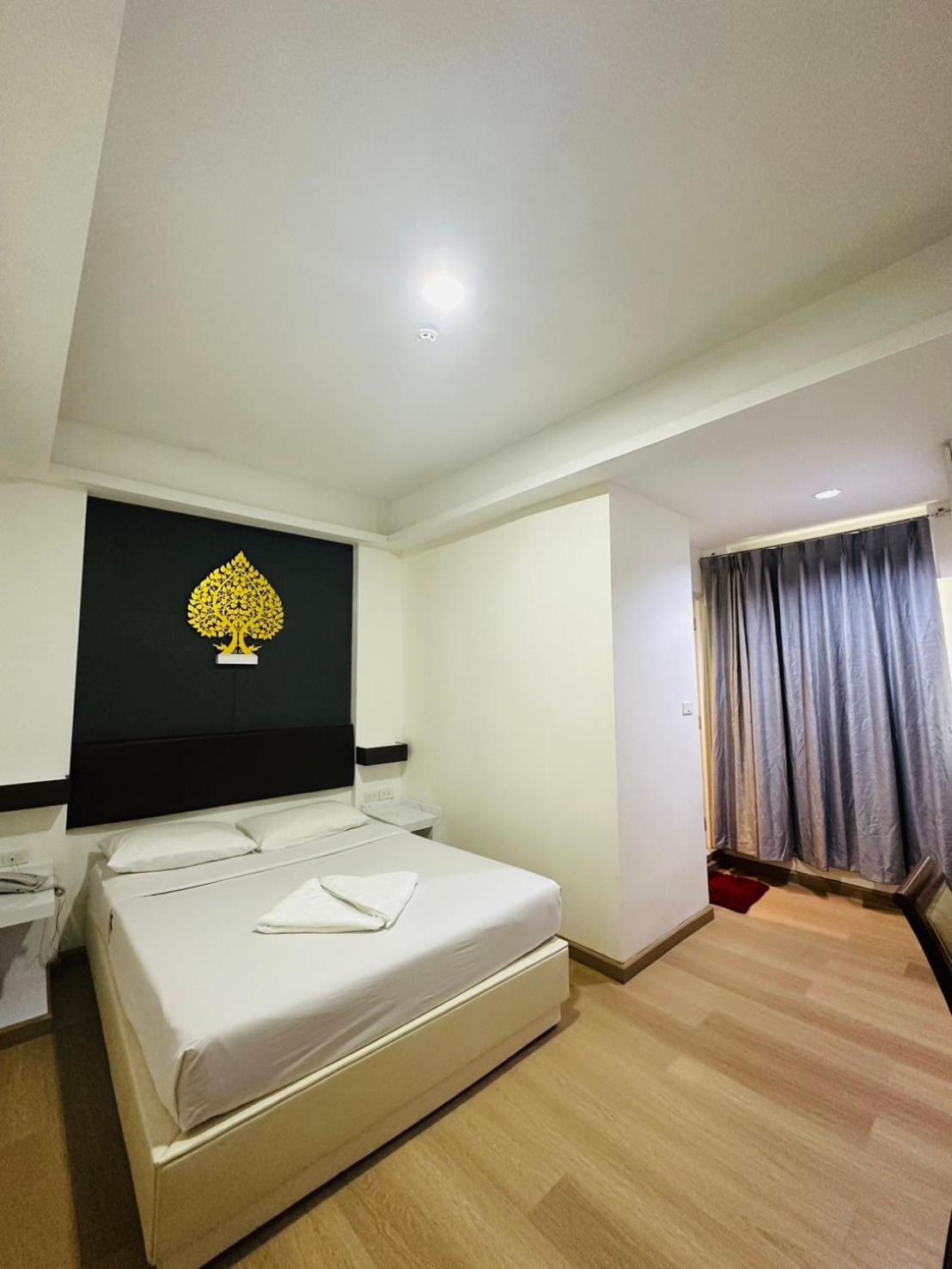 Hotel Royal Garden 3*