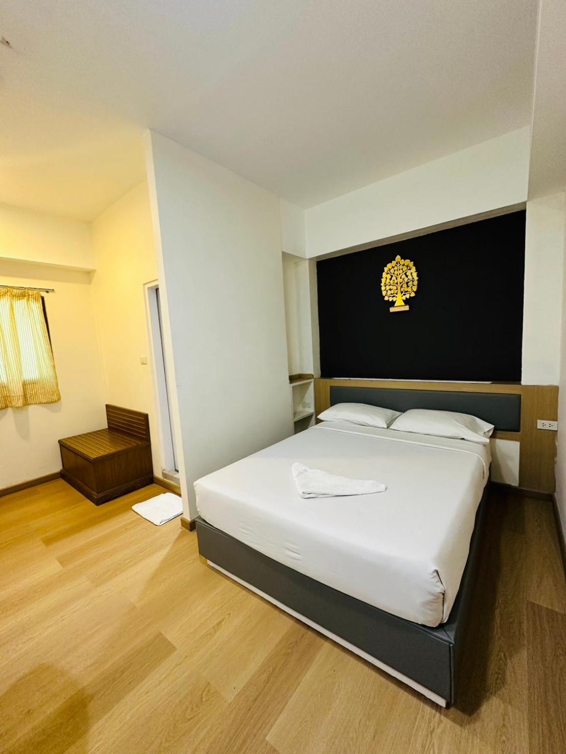 Royal Garden 3*