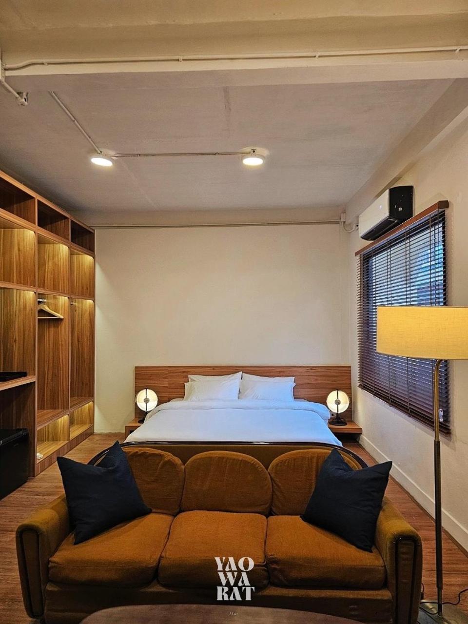 Yaowarat Apartment