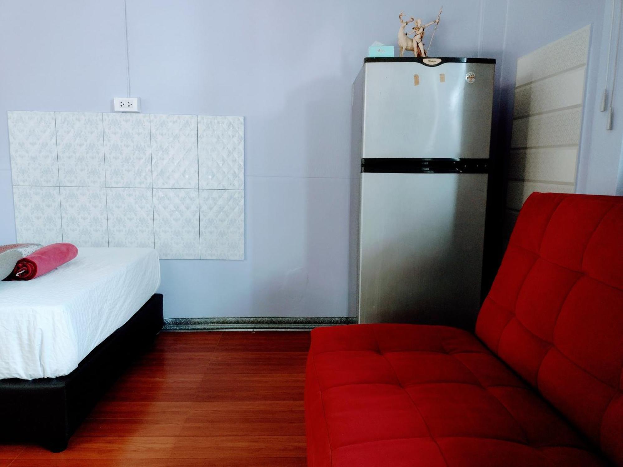 Mango Tree Guestroom Homestay