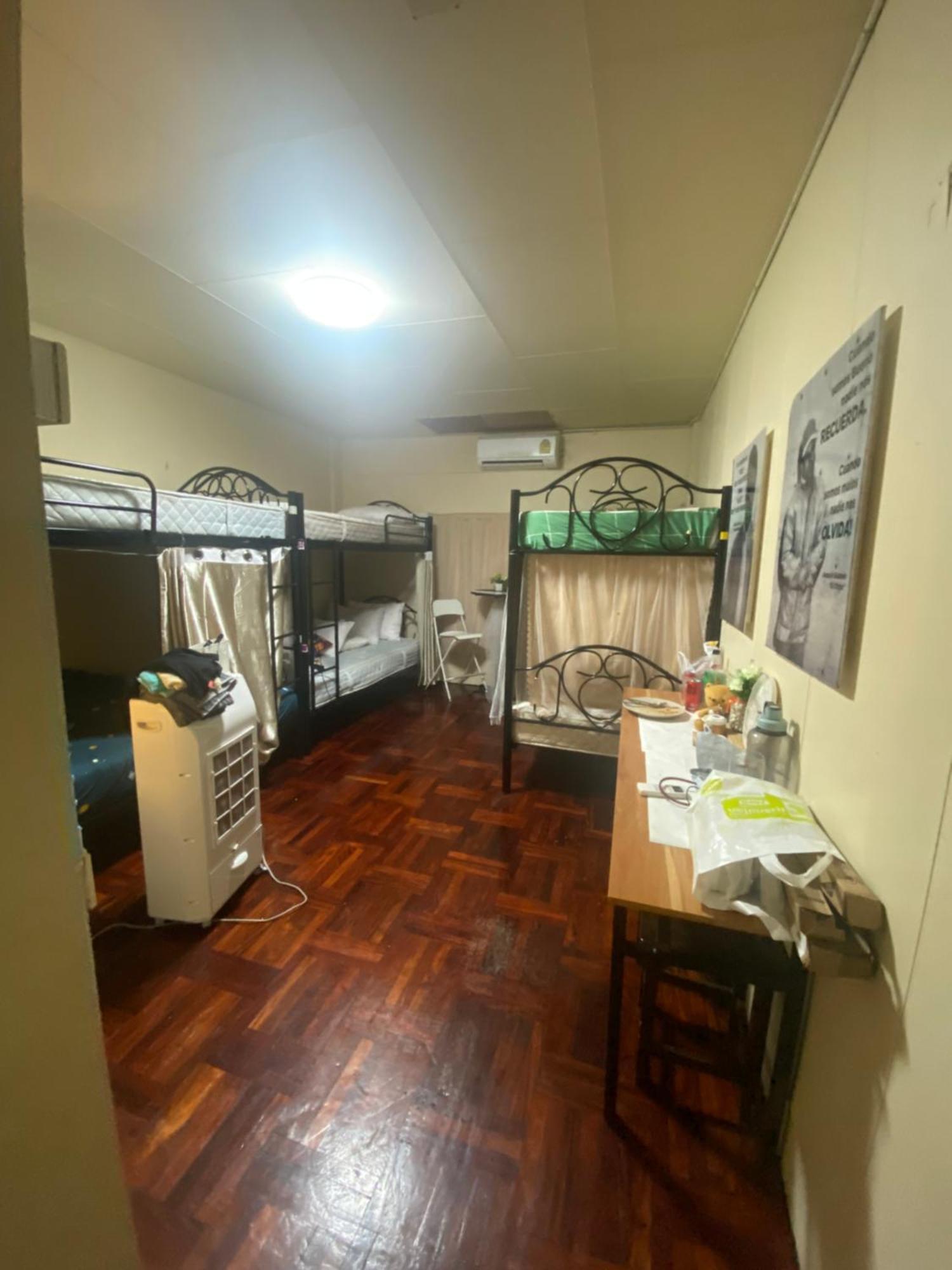 Guest house W District