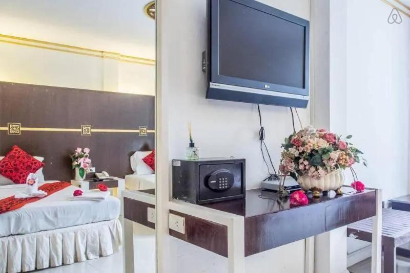 Khurana -120/176-180 Ratchaprarop, - By Bay Luxury Bangkok