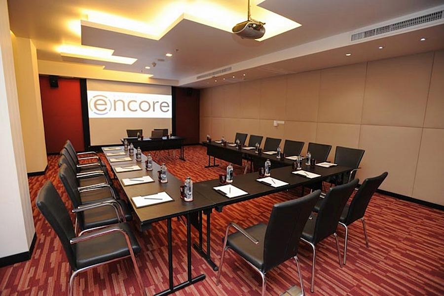 Galleria Sukhumvit 10 By Compass Hospitality 4* Bangkok