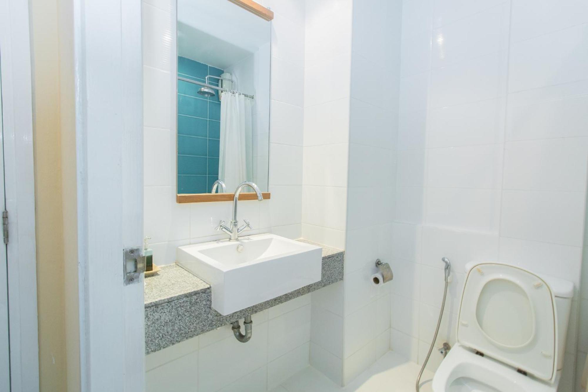 Silom Convent Garden Guest house Bangkok