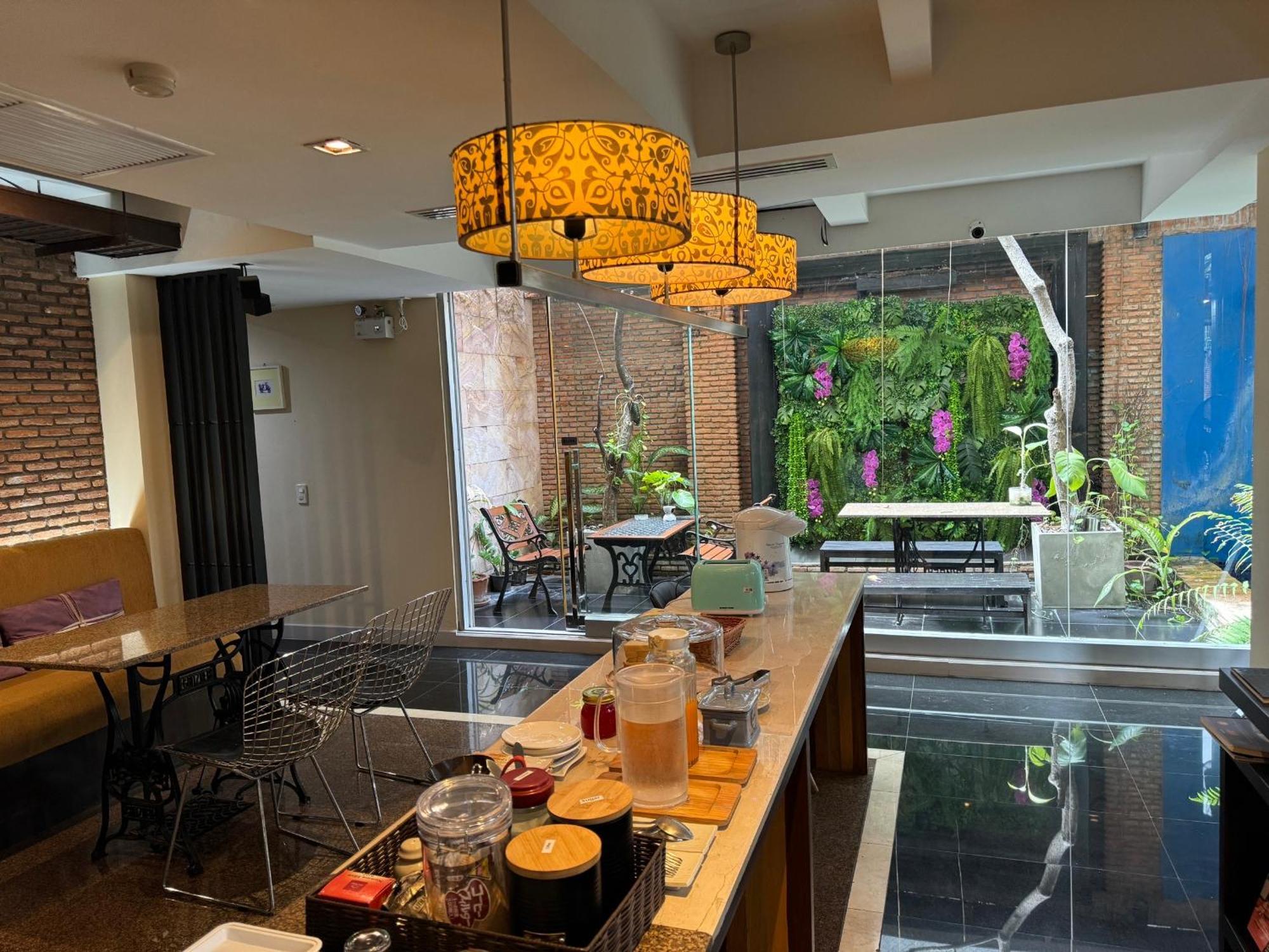 Guest house Silom Convent Garden Bangkok