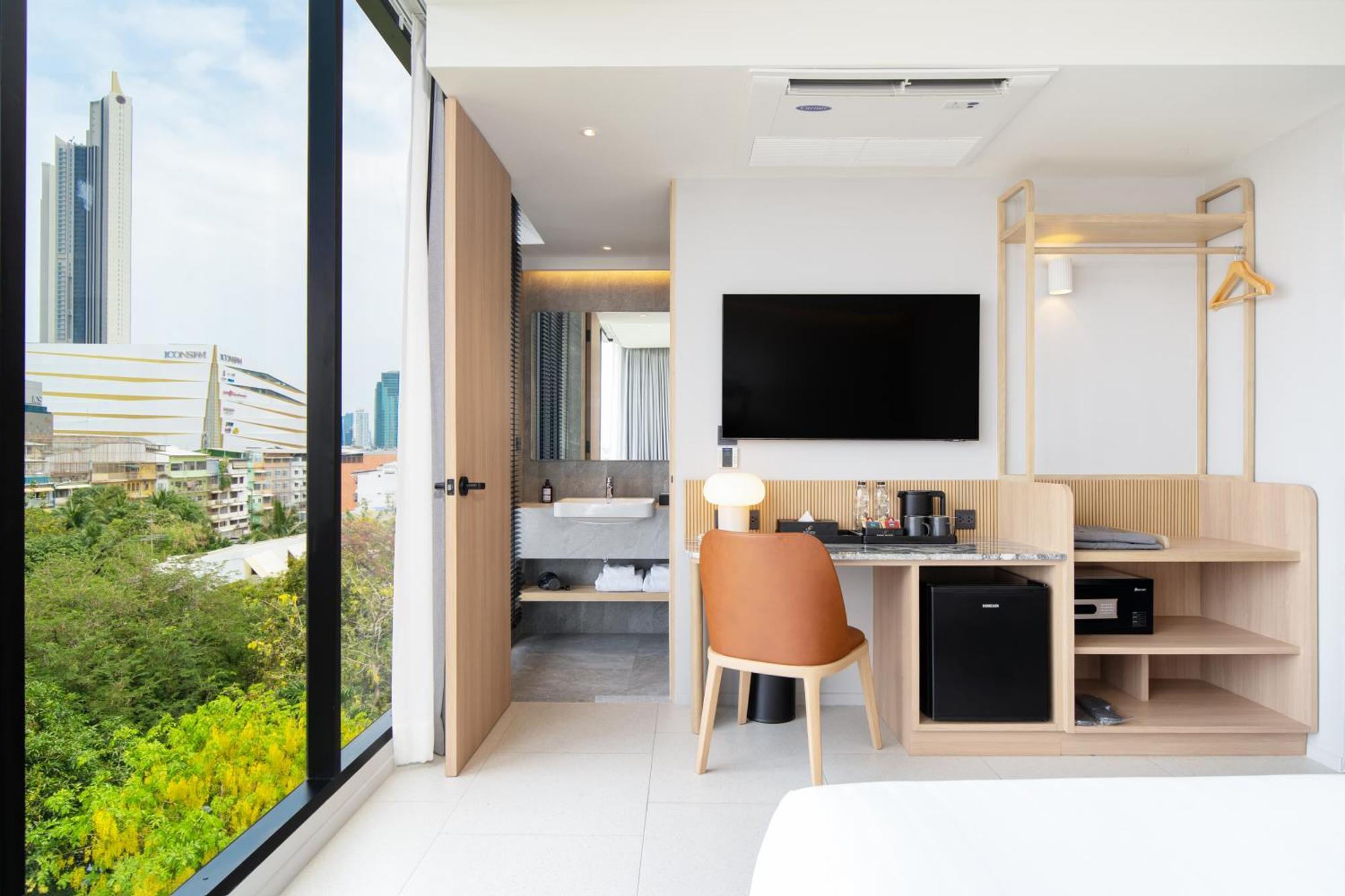 Saan Sathorn 4*