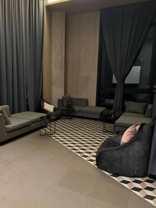 Advance Apartment Bangkok