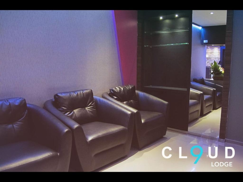 Cloud 9