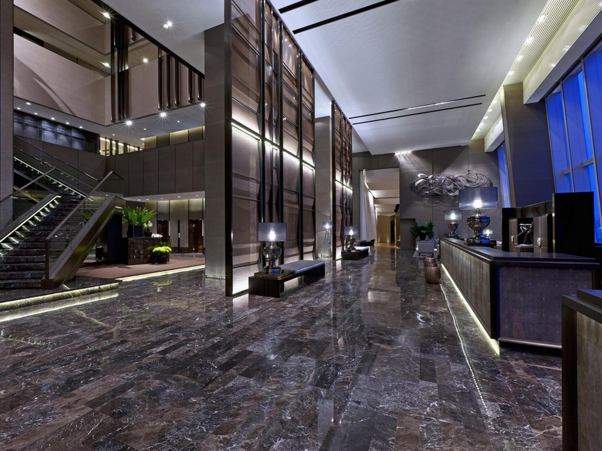 Hotel The Okura Prestige 5*