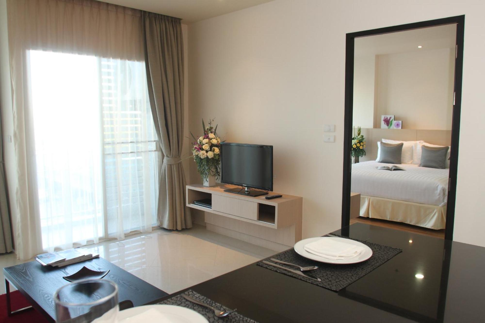 Aparthotel Park Village Rama Ii Bangkok