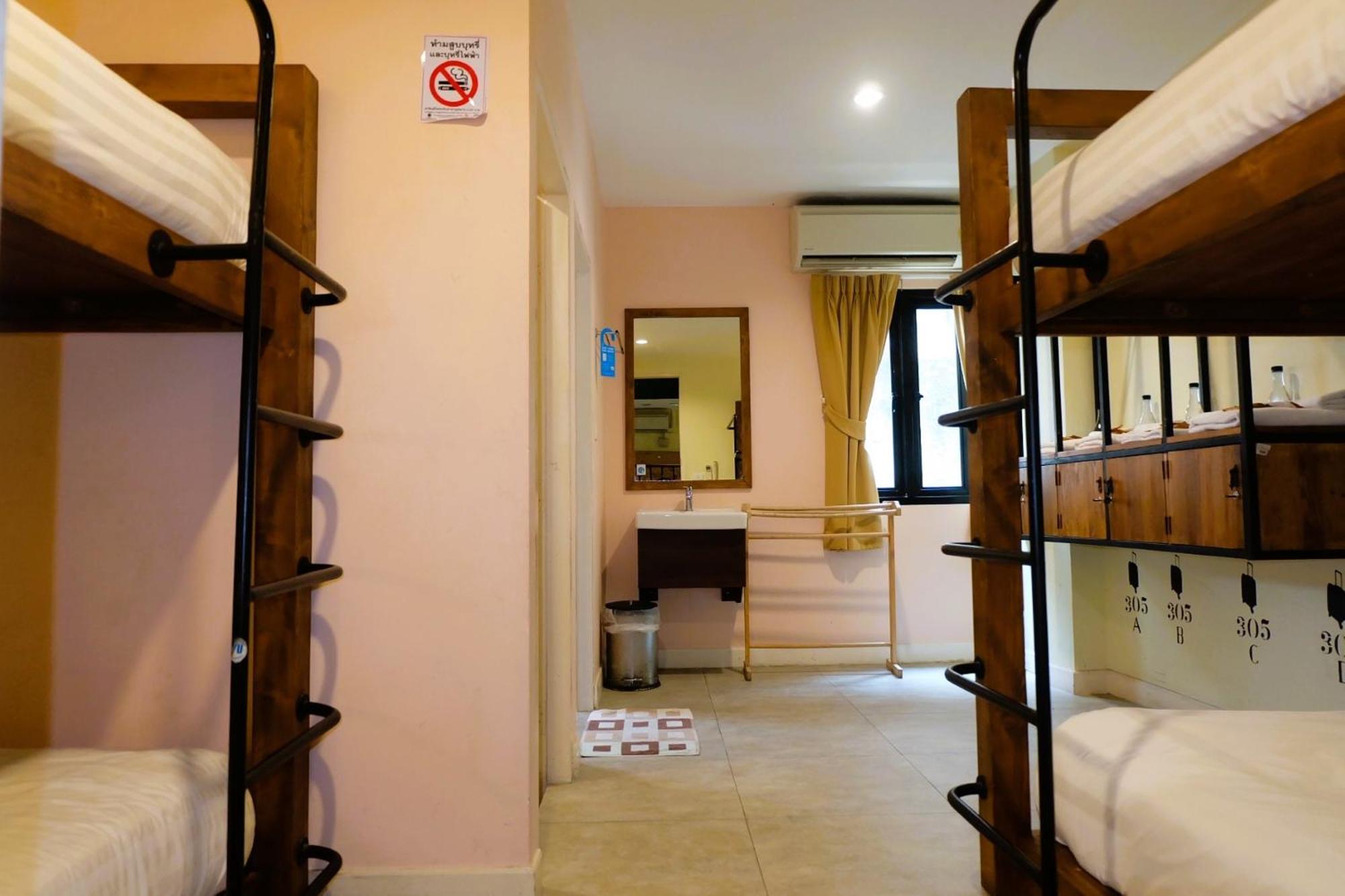 Siri Poshtel Hostel Bangkok