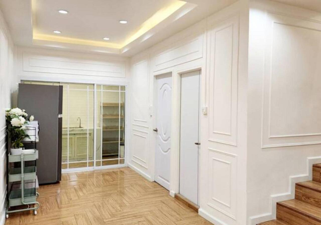 Apartment Cozy House,4 Rooms, Bts ,mega Bangna,suvarnabhumi Bangkok